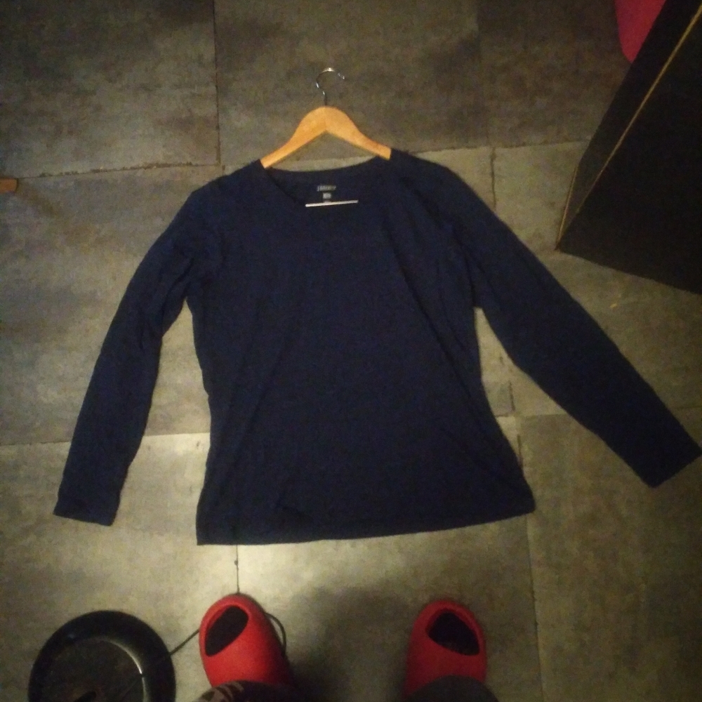 Hanes plan dark grey long sleeve shirt Women's XL